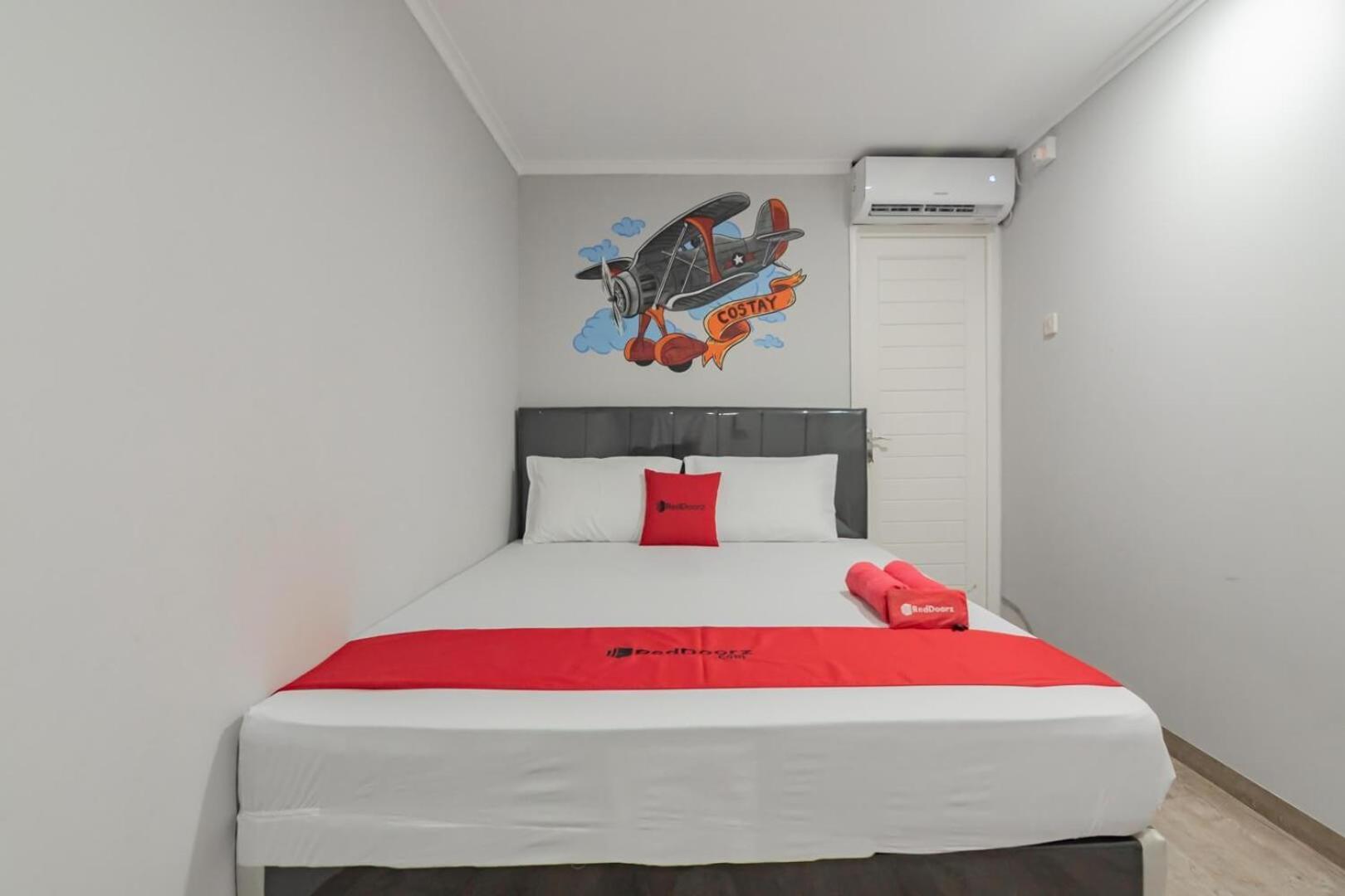 Reddoorz Plus Near Lembang Park & Zoo Esterno foto